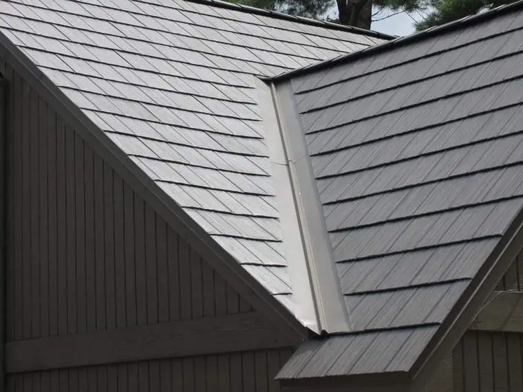 After photo of completed roofing project by Engstrom Siding & Window
