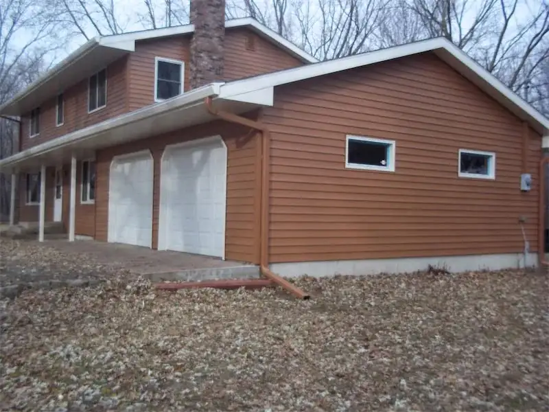 After photo of a completed vinyl siding installation by Engstrom Siding & Window