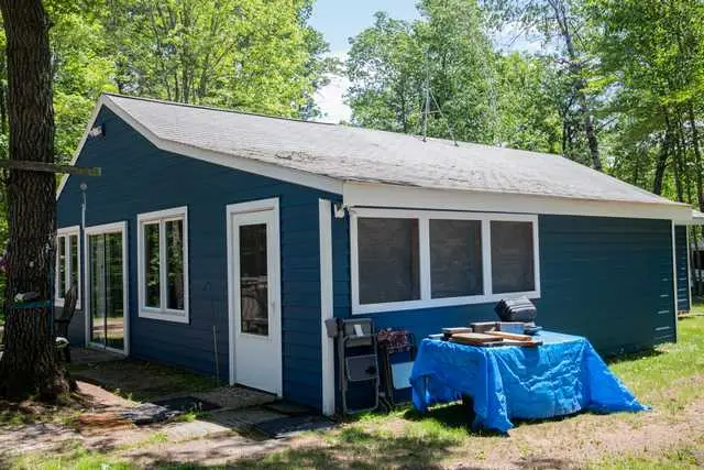 After photo of completed vinyl siding installation on a Wisconsin home